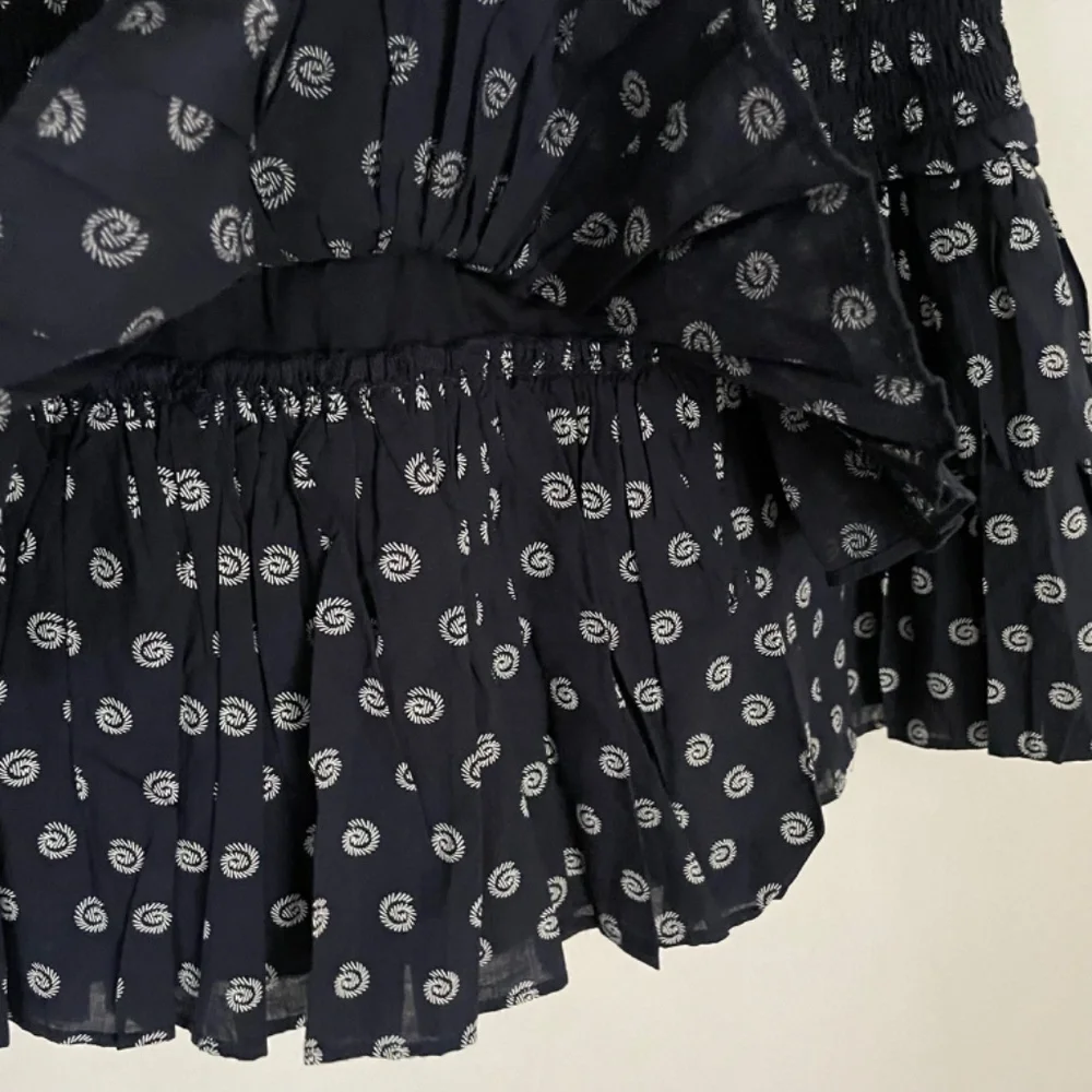 LOFT Women’s Medium Blue White Tiered Ruffled Mini Skirt NEW